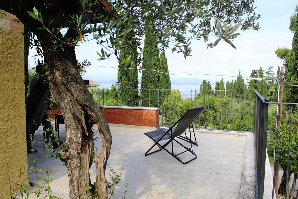 Villa Paradiso Apartment Sirmione