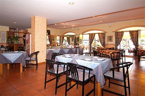 Azzurra Hotel