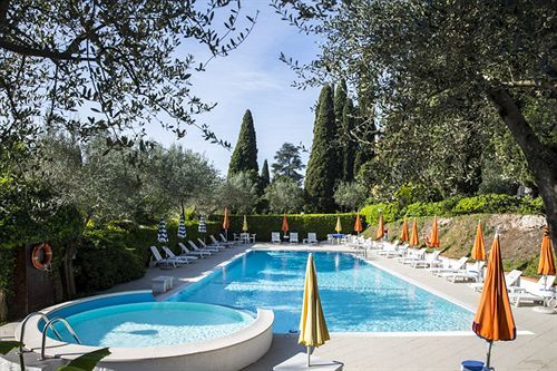 Mon Repos Hotel 3*