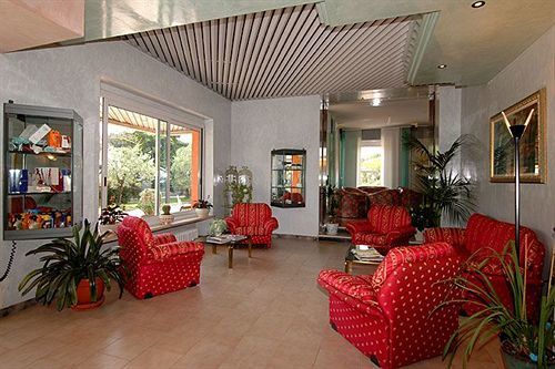 Mirabello 3*