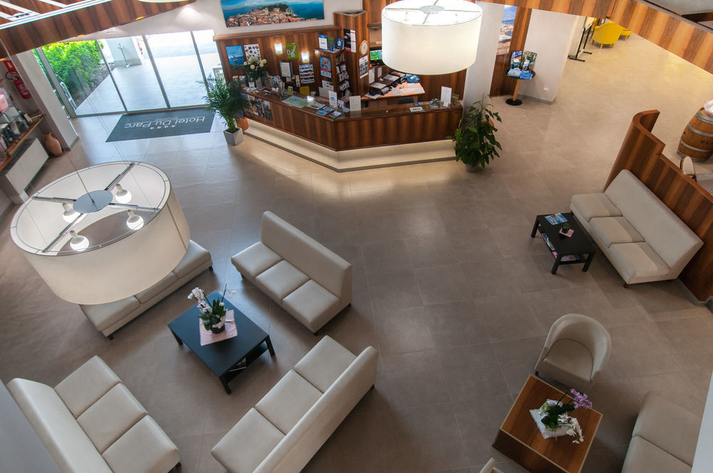 Khách sạn Du Parc 4*