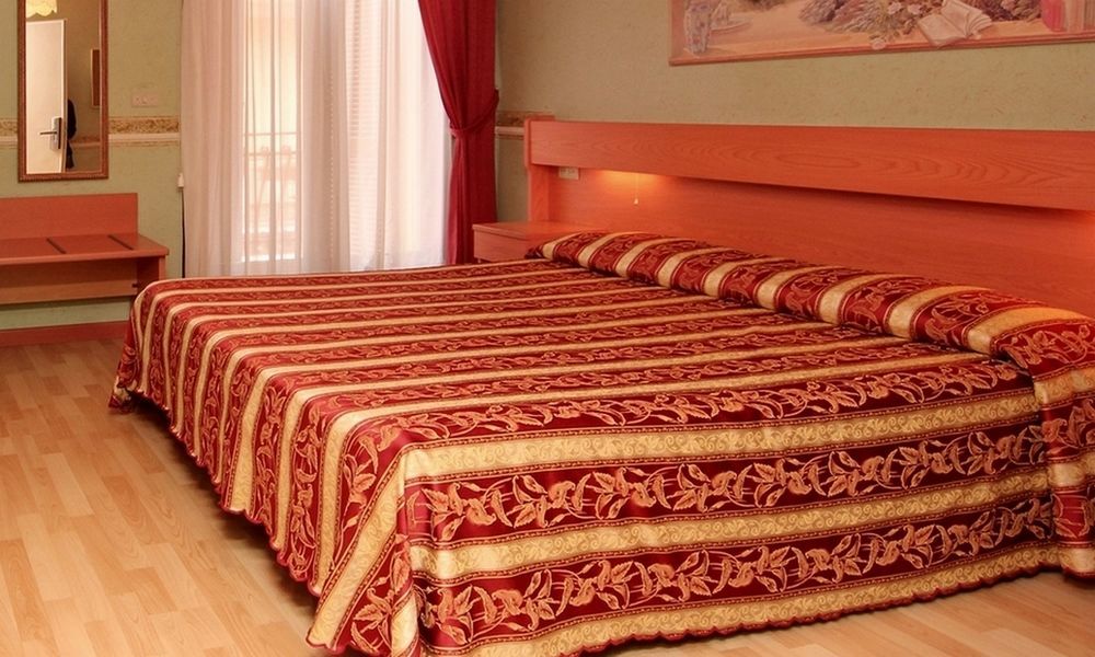 Hotel Benaco 3*