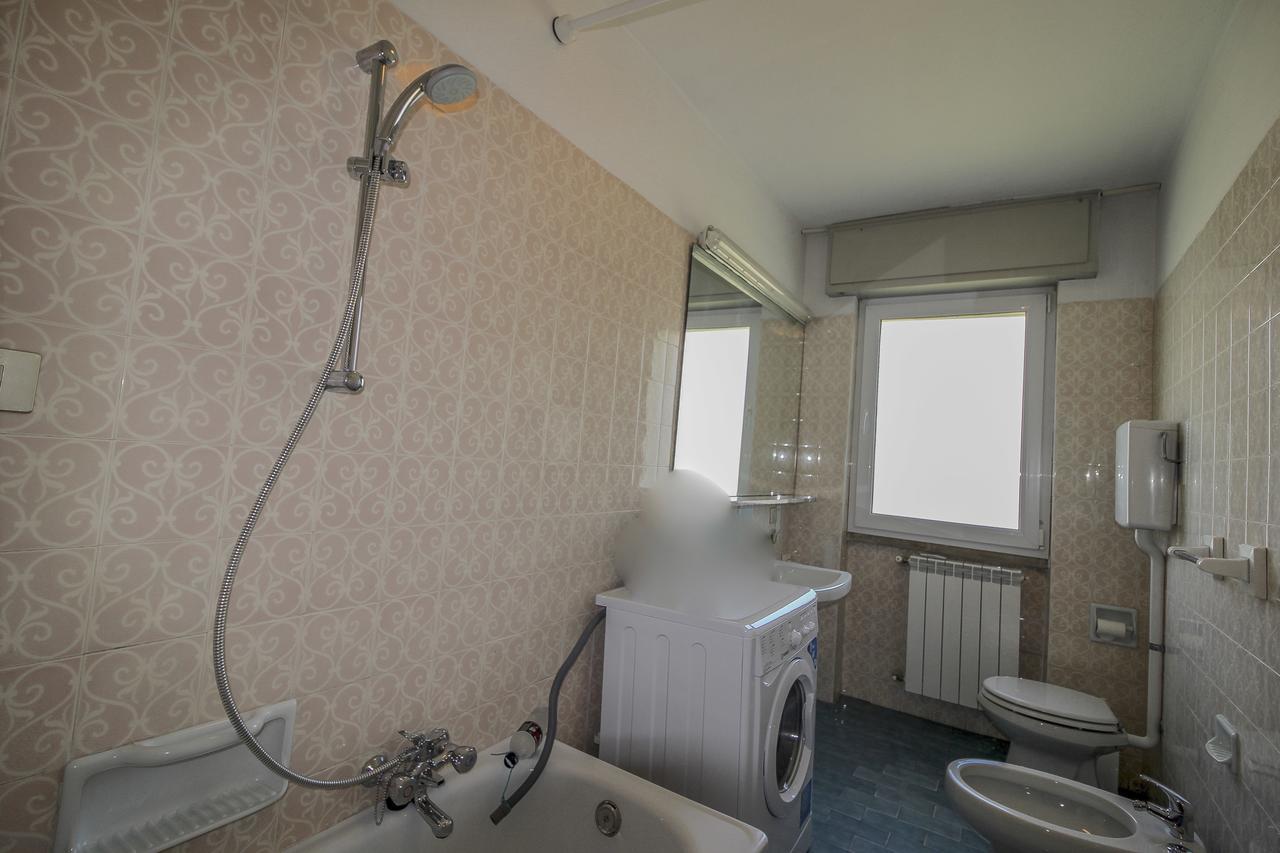 Apartment Costa D'oro Fronte Lago 1 *