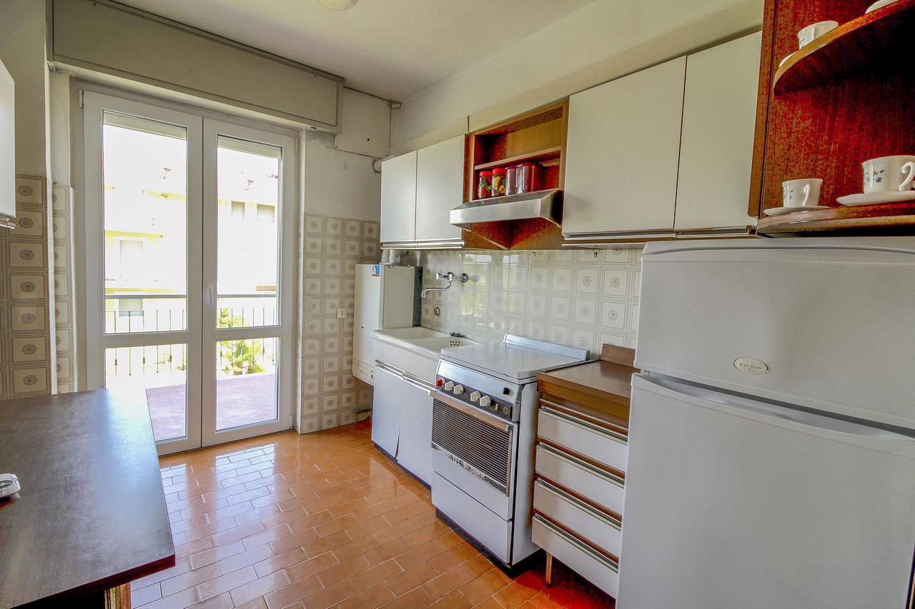 Apartment Costa D'oro Fronte Lago 1 *