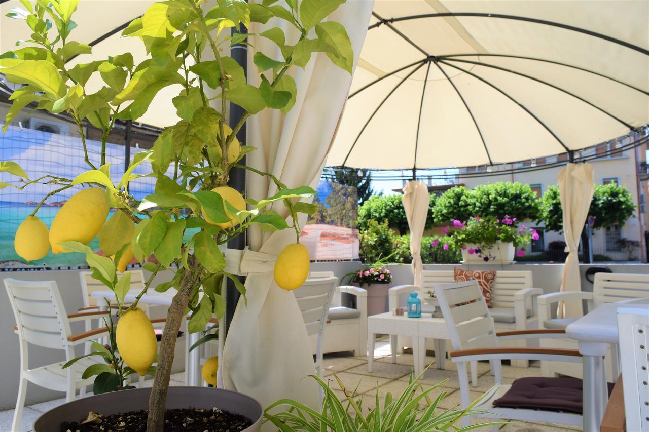International Hotel 3*