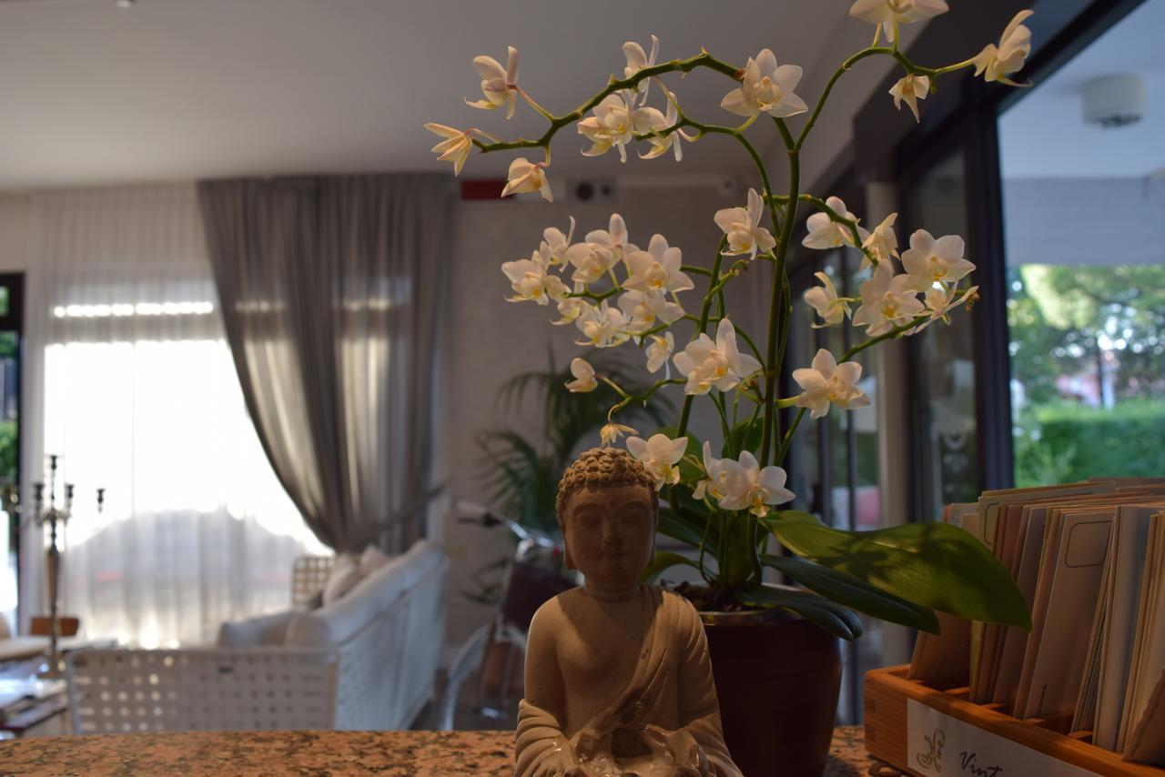 International Hotel 3*