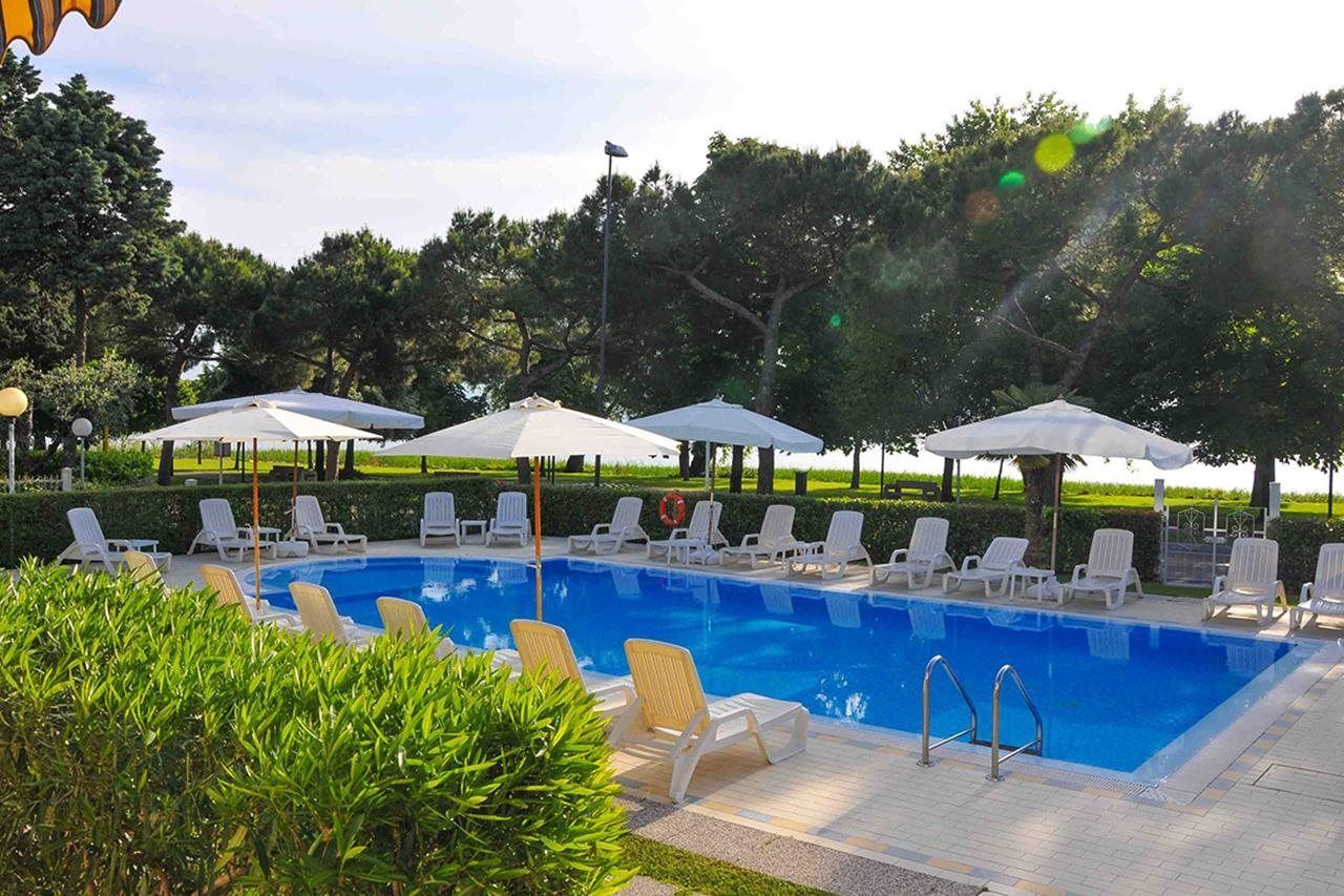 Hotel Hi Hotels Sirmione - Lakeview Pool