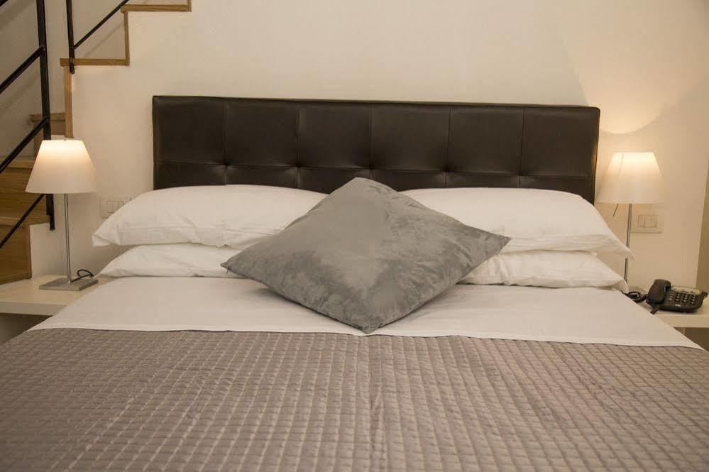 Chiara Hotel