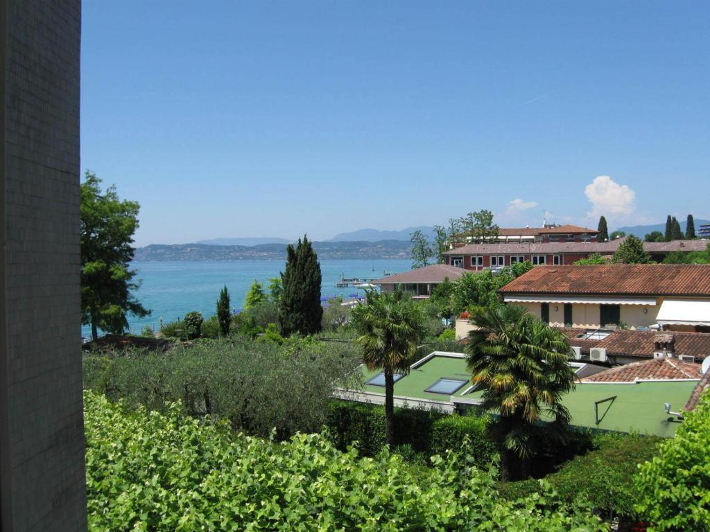 Khách sạn Giardino Sirmione