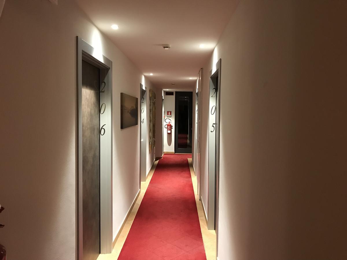 Hotel Rosa 3*