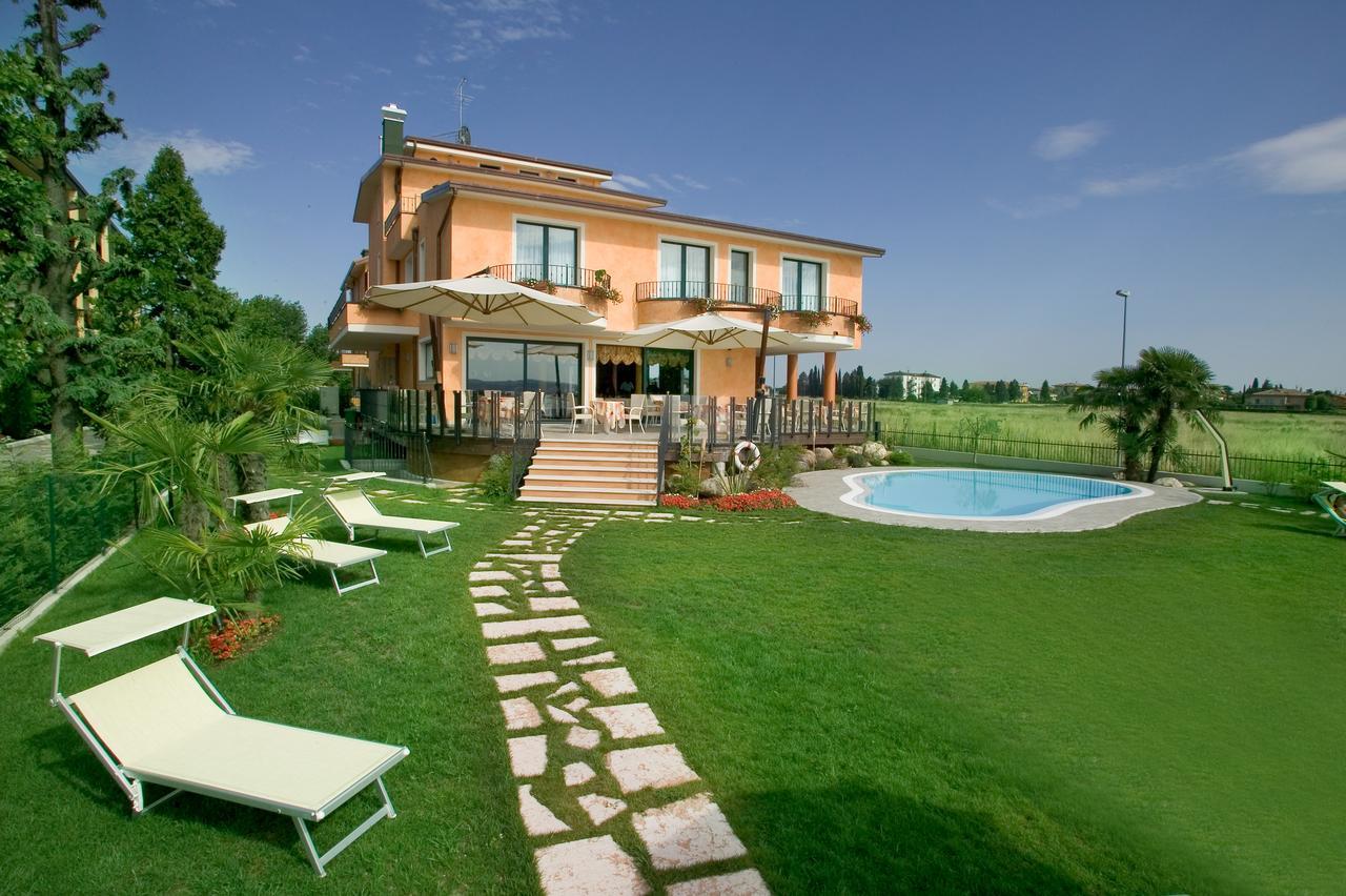 La Rondine 3*