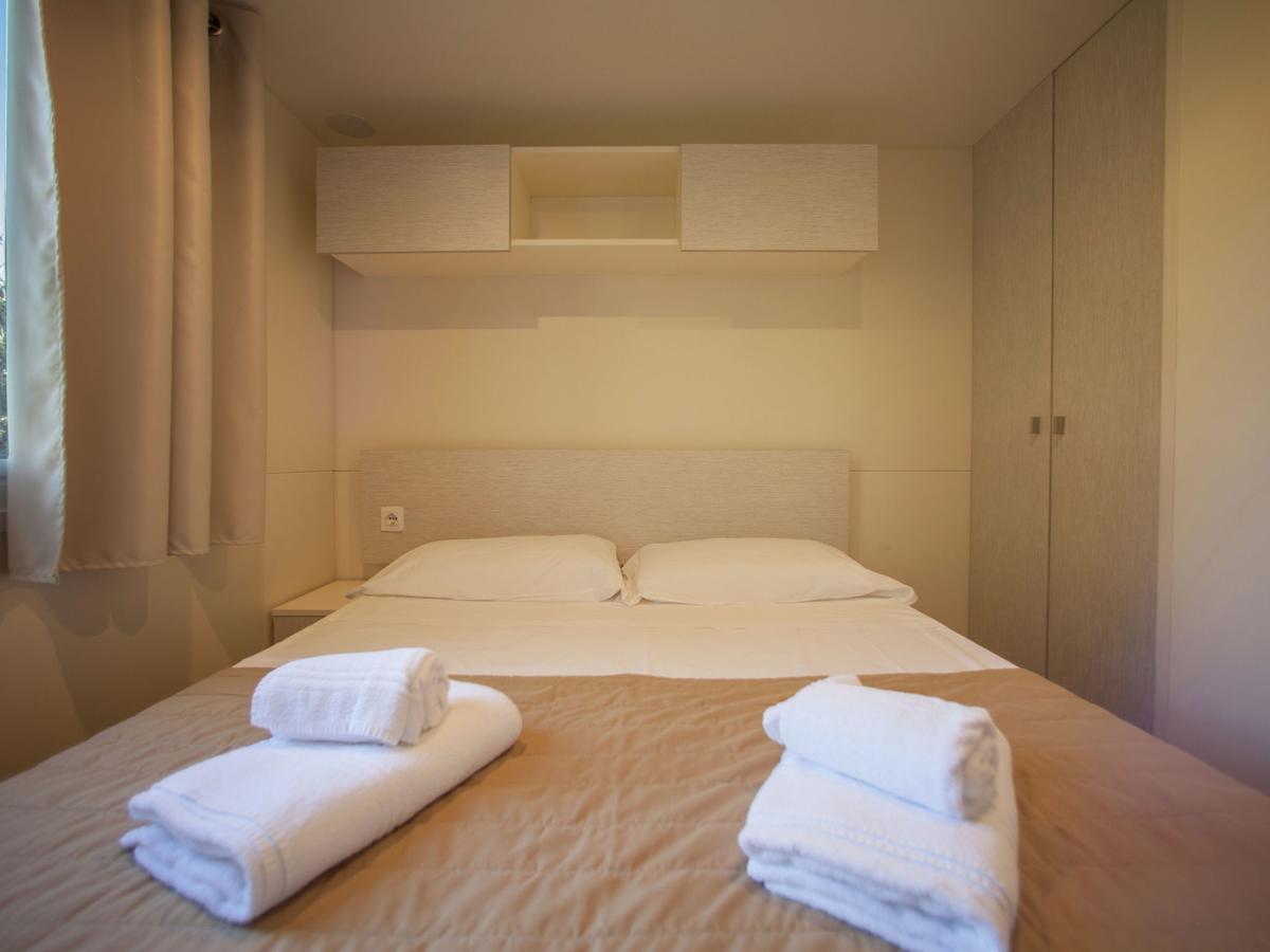 Modern Furnished Chalet With Ac, 4km From
