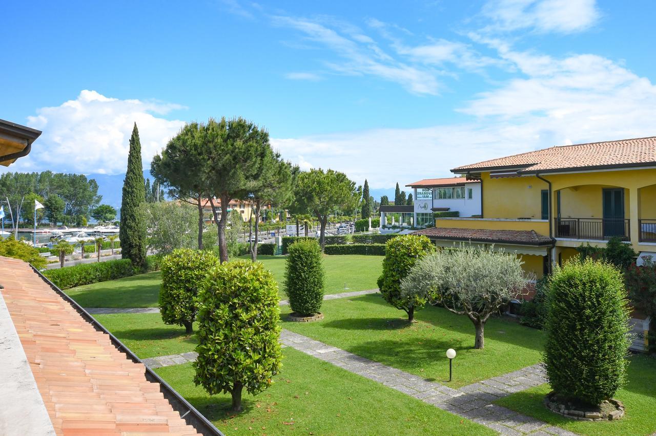 Huoneisto Sirmione Beach Apartment Sirmione