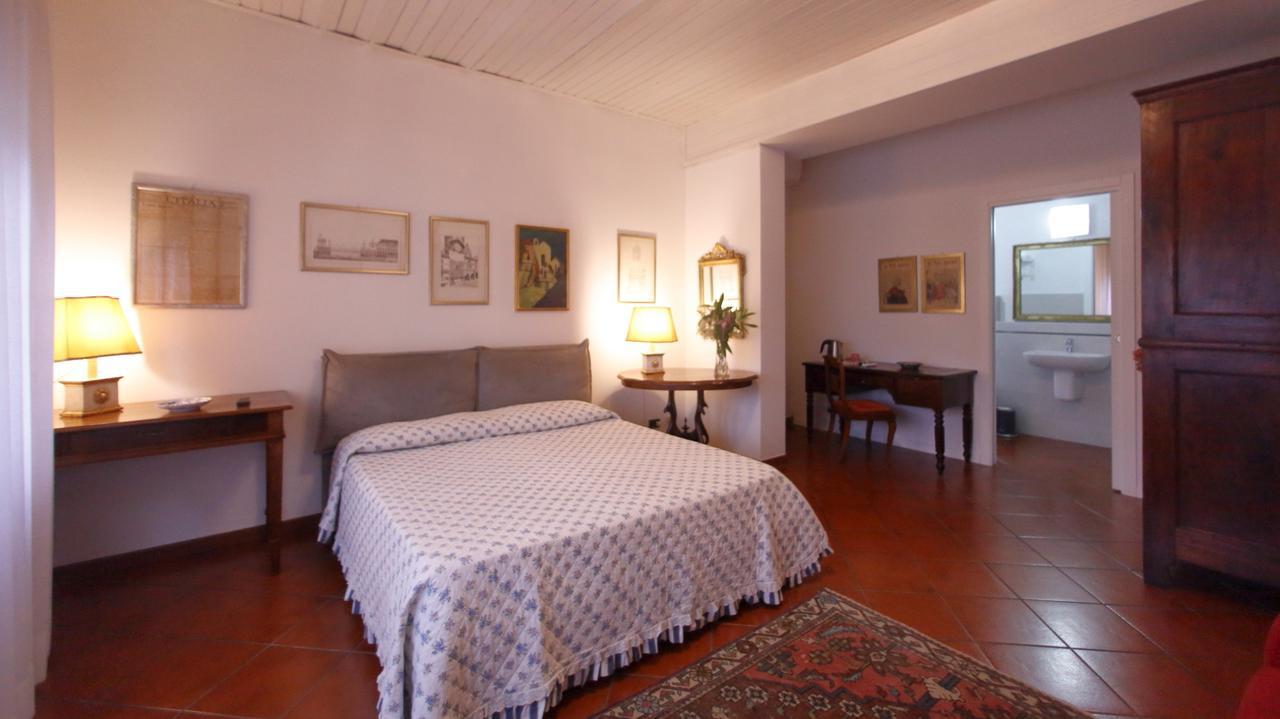 Domus Sirmione