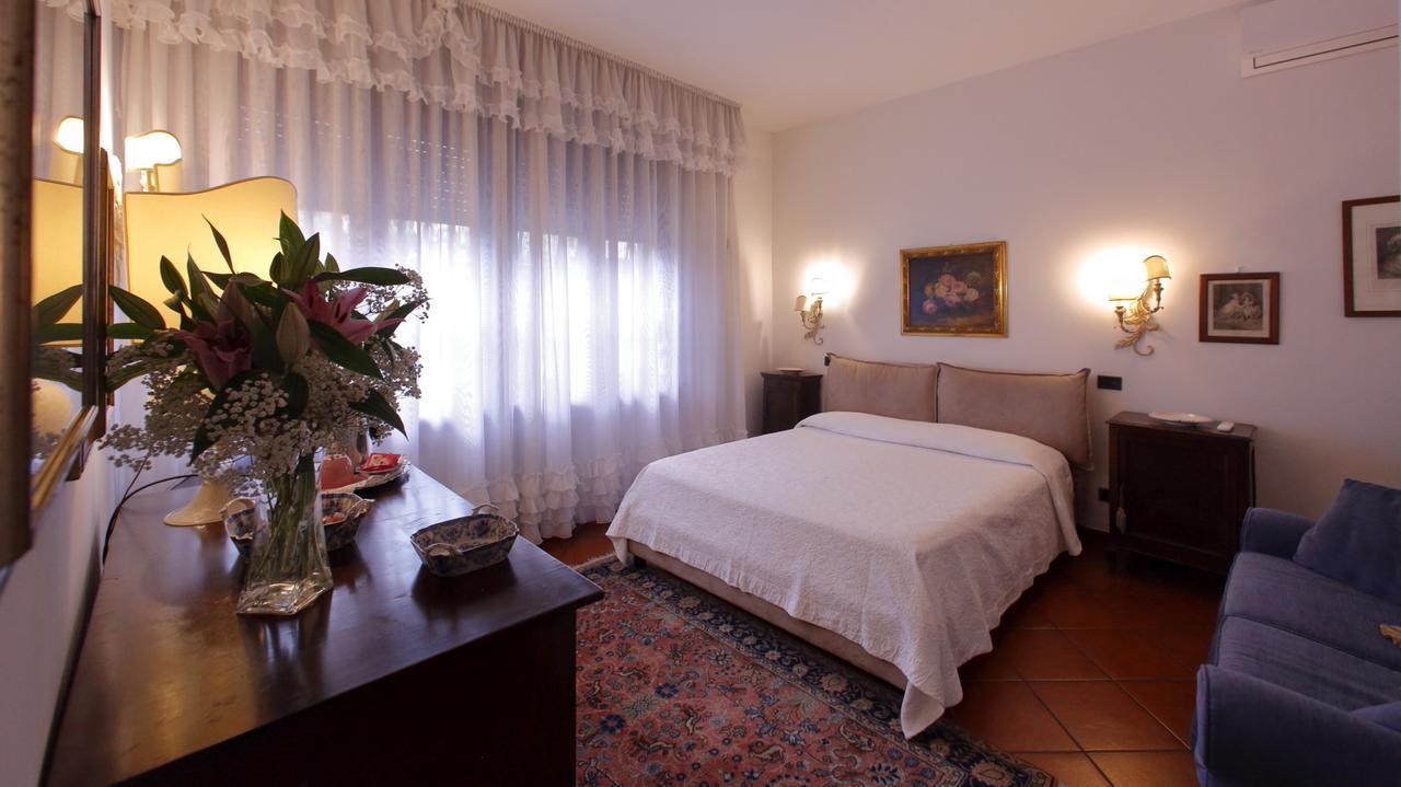 Frühstückspension Domus Sirmione