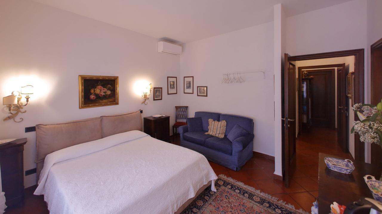 Domus Sirmione