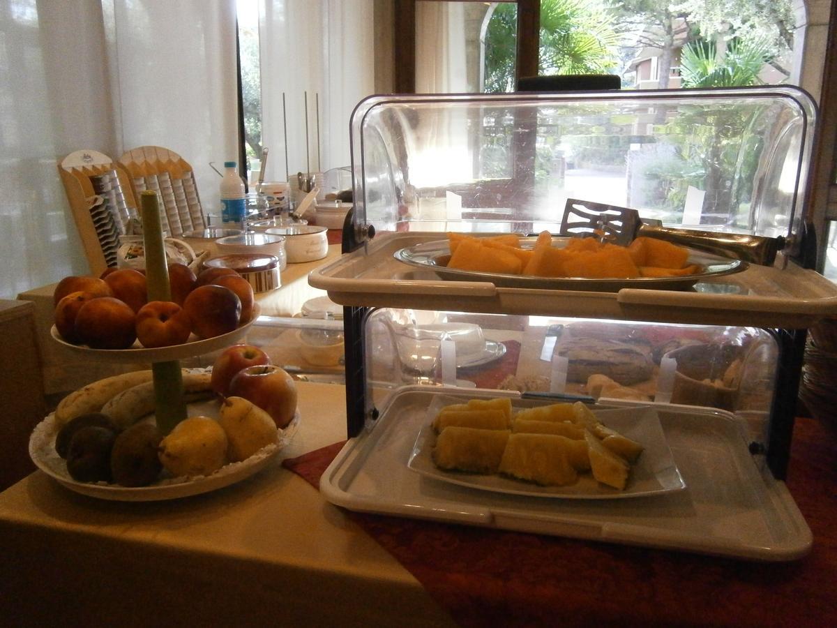 Hotel Chiara 3*