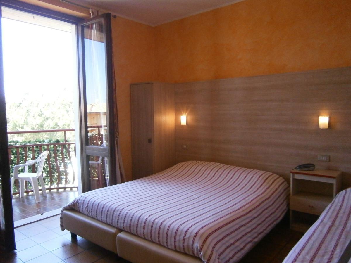 Chiara Hotel