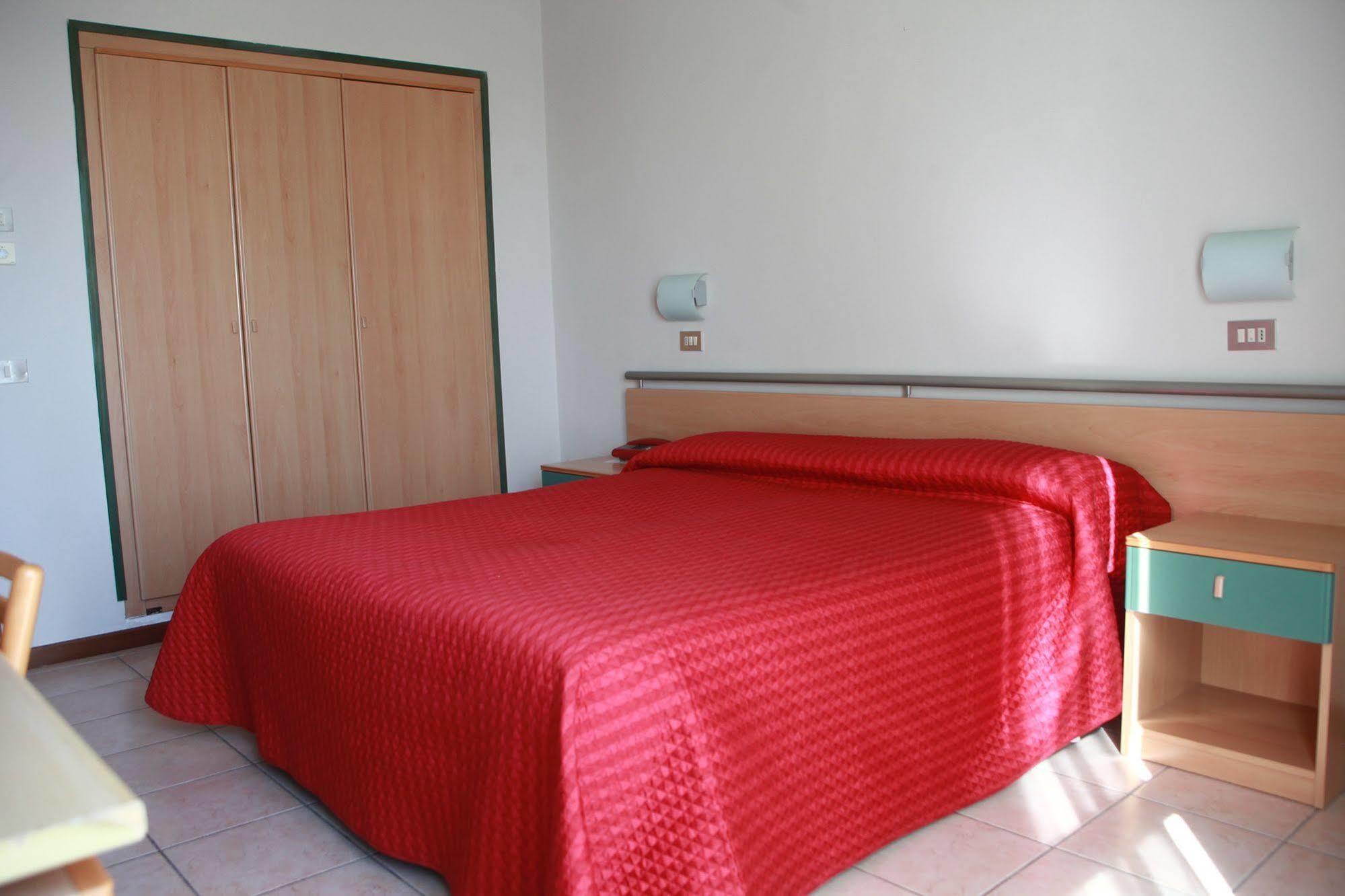 Miramar Hotel