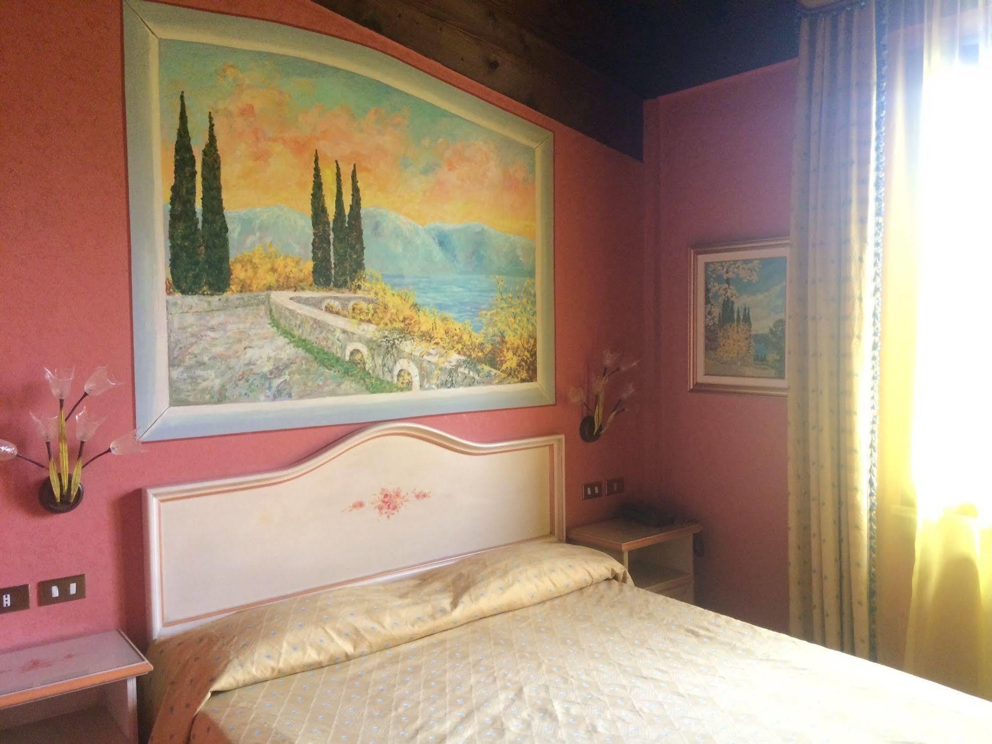 Bolero Hotel