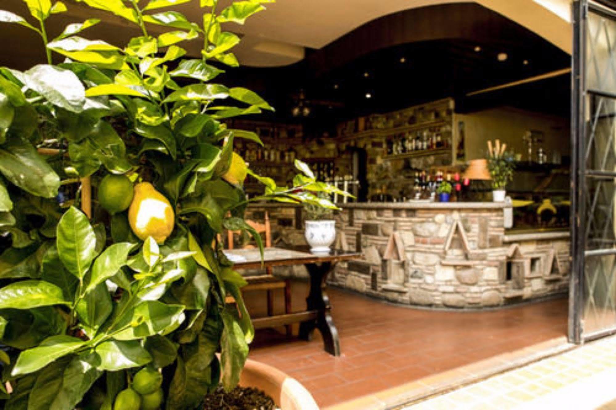 Dogana Hotel