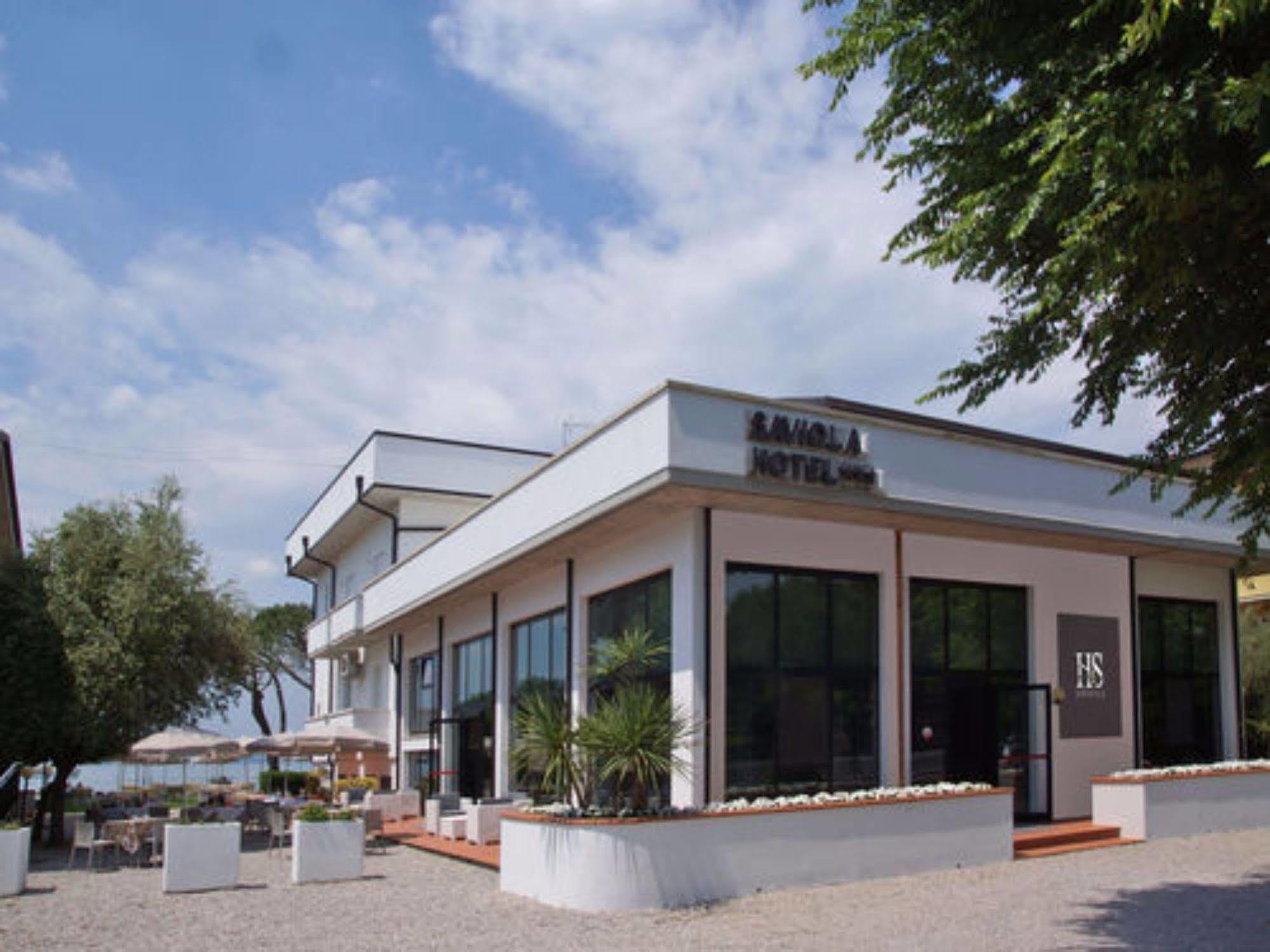 Saviola Hotel