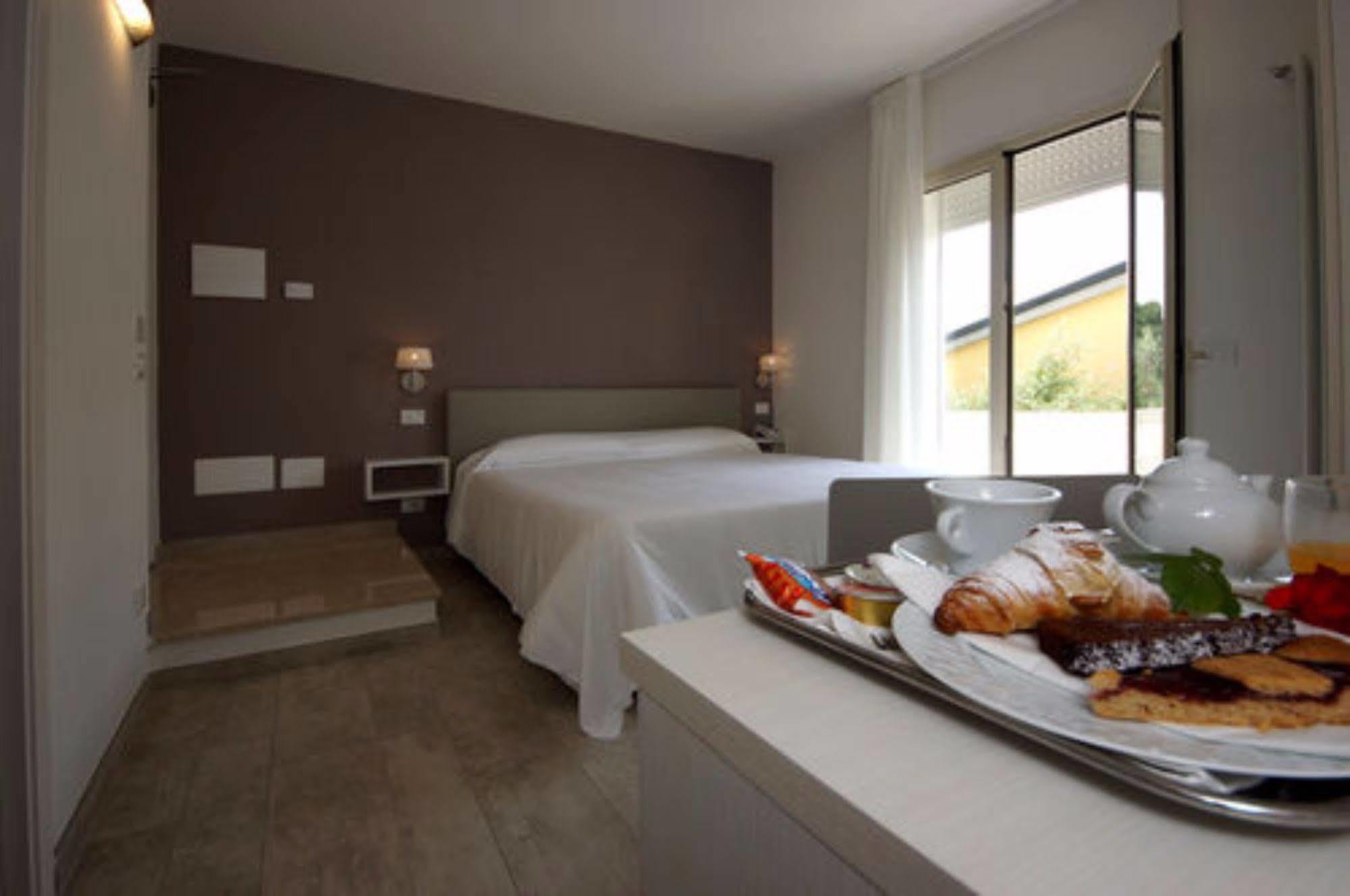 Hotel Saviola