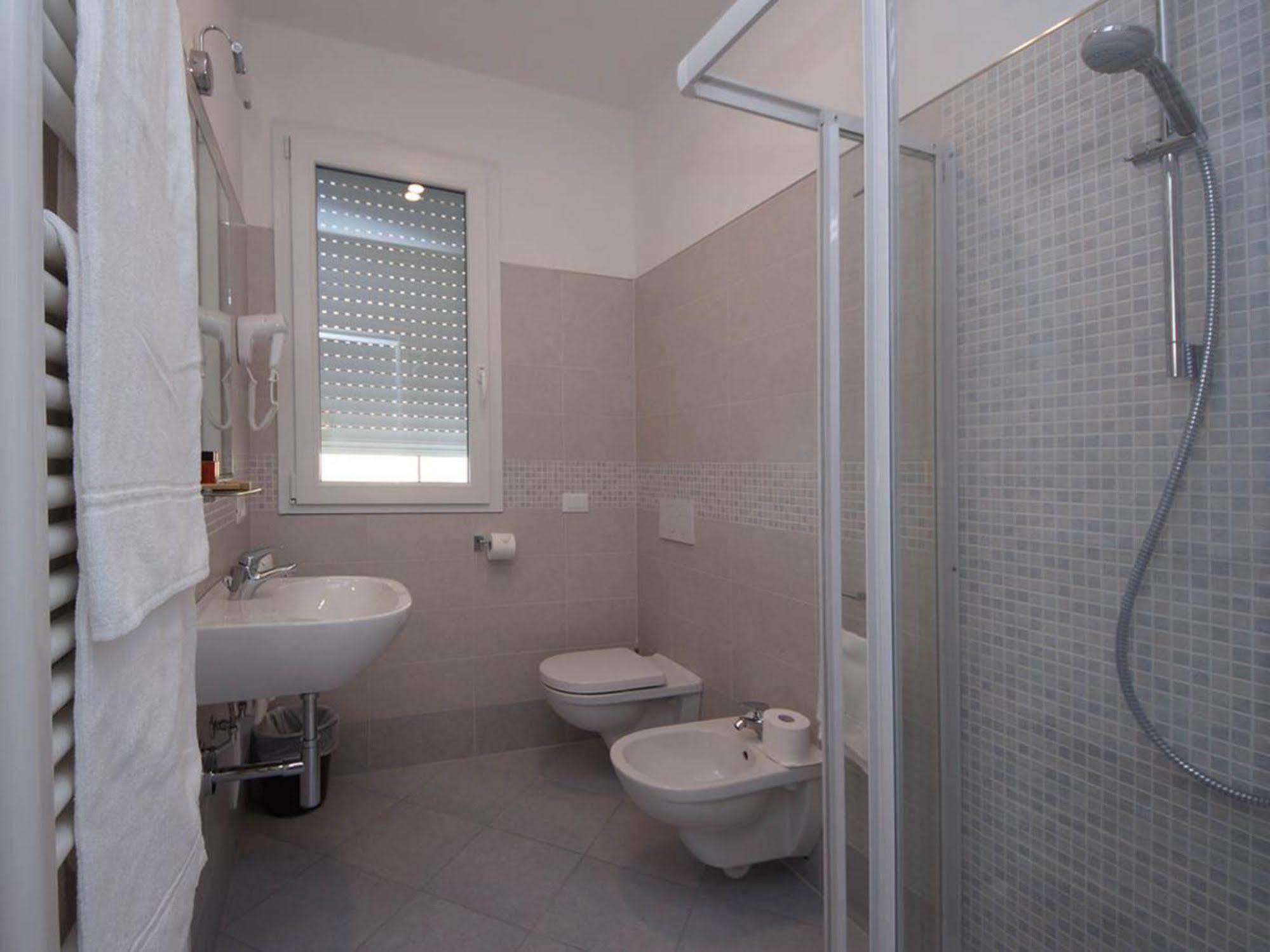 Hotelli Saviola Sirmione