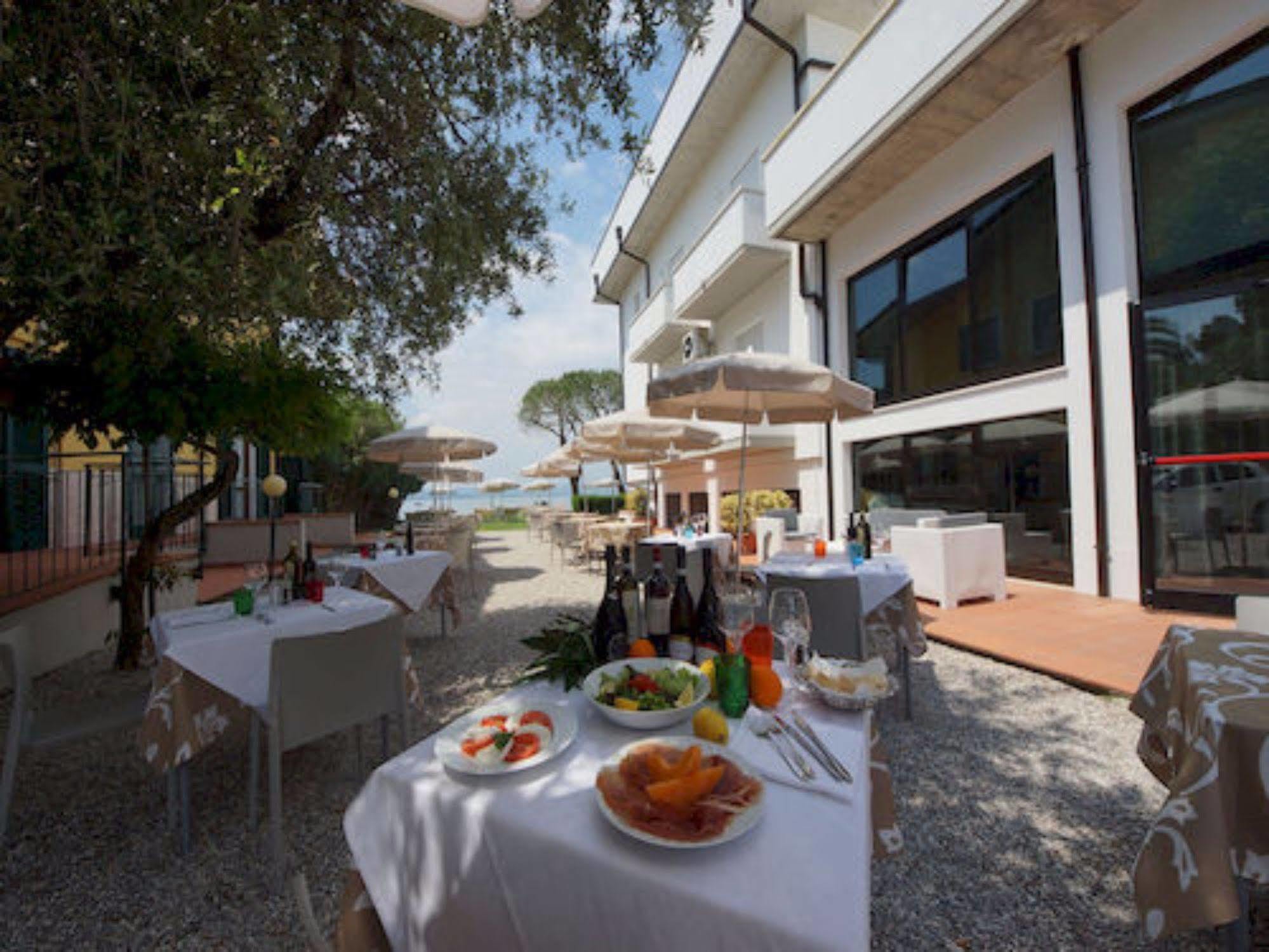 Hotel Saviola 3*