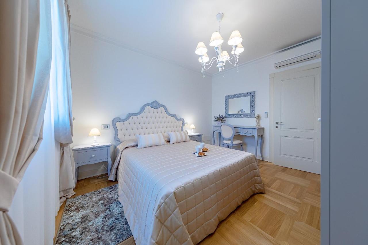 Luxury Lakefront Catullo By Wonderful Italy Apartment