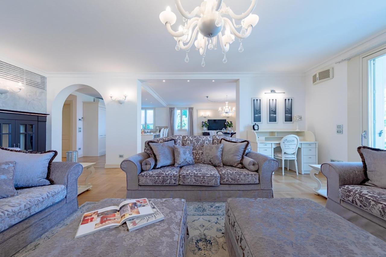 Luxury Lakefront Catullo By Wonderful Italy Appartement