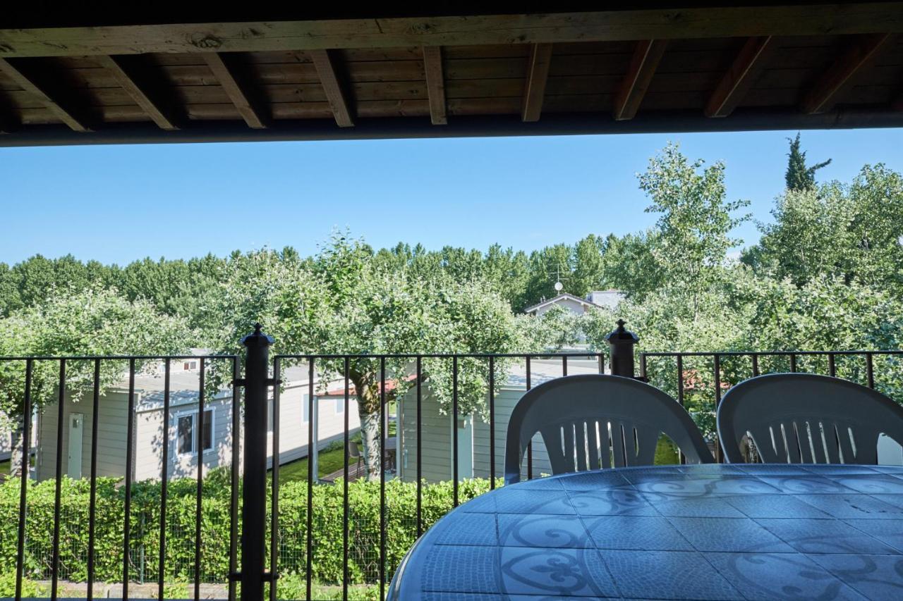 Aparthotel Villaggio Turistico Lugana Marina