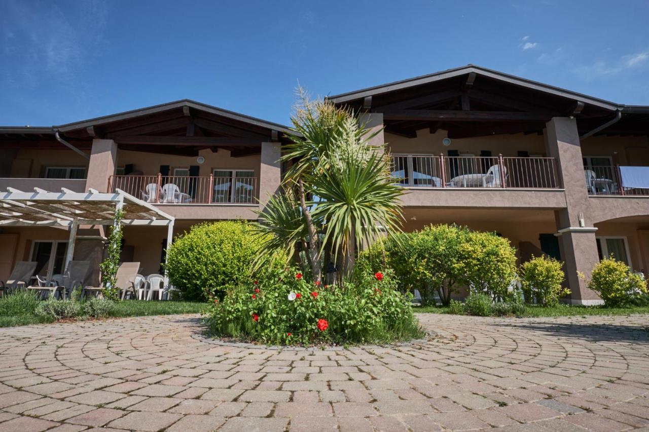 Aparthotel Villaggio Turistico Lugana Marina Sirmione