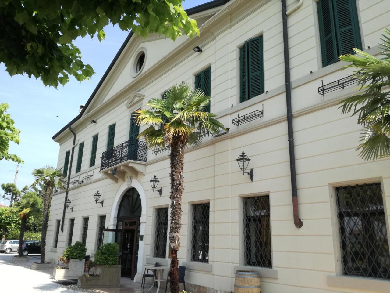 Hotelli Dogana 3*