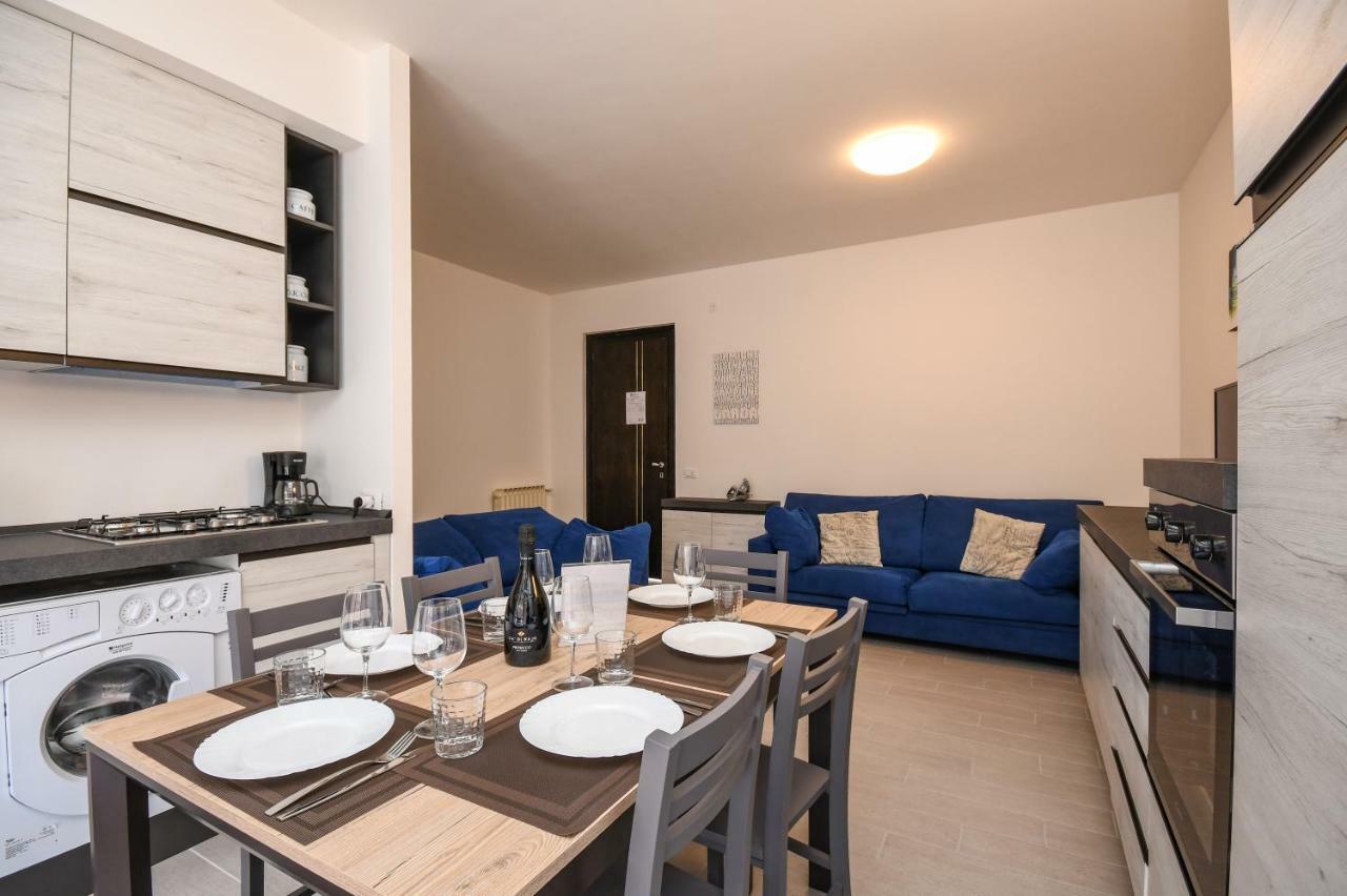 Holiday Sirmione Apartments Apartment