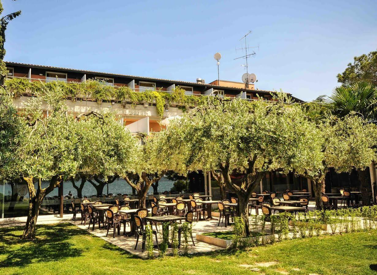 Khách sạn La Pauel Sirmione