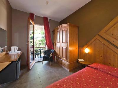 Smeraldo 3* Sirmione
