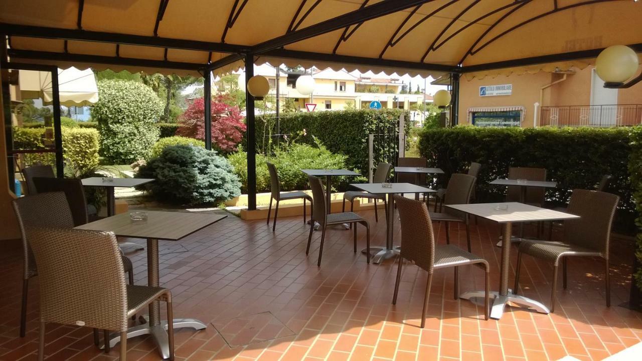 Derby Hotel 3*