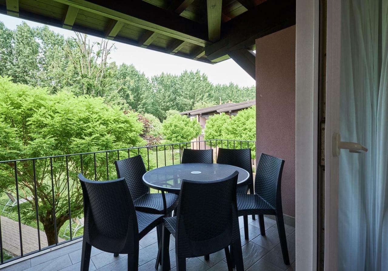 Villaggio Turistico Lugana Marina Aparthotel