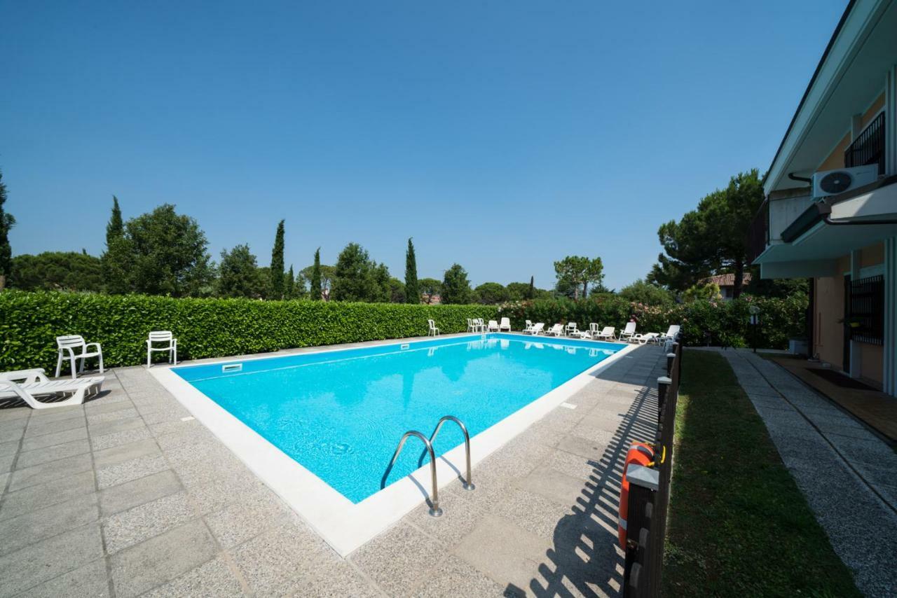Apartment Gardappartamenti Sorgente Pool
