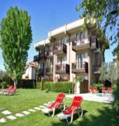 Smeraldo Hotelli 3*