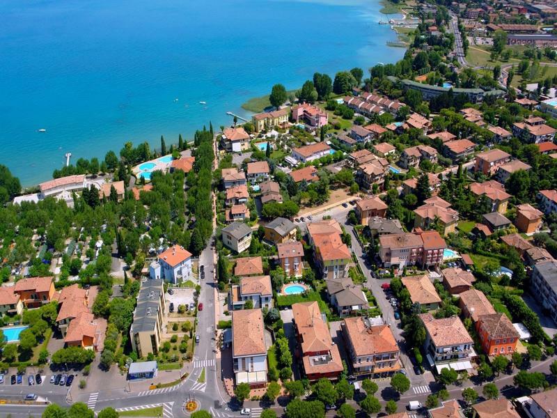 Benaco Hotel