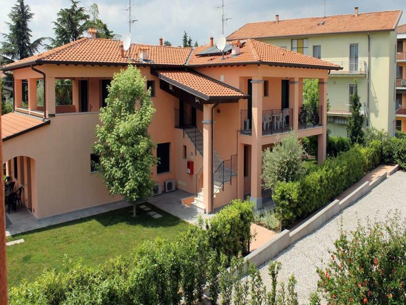 Barcarola Aparthotel Sirmione