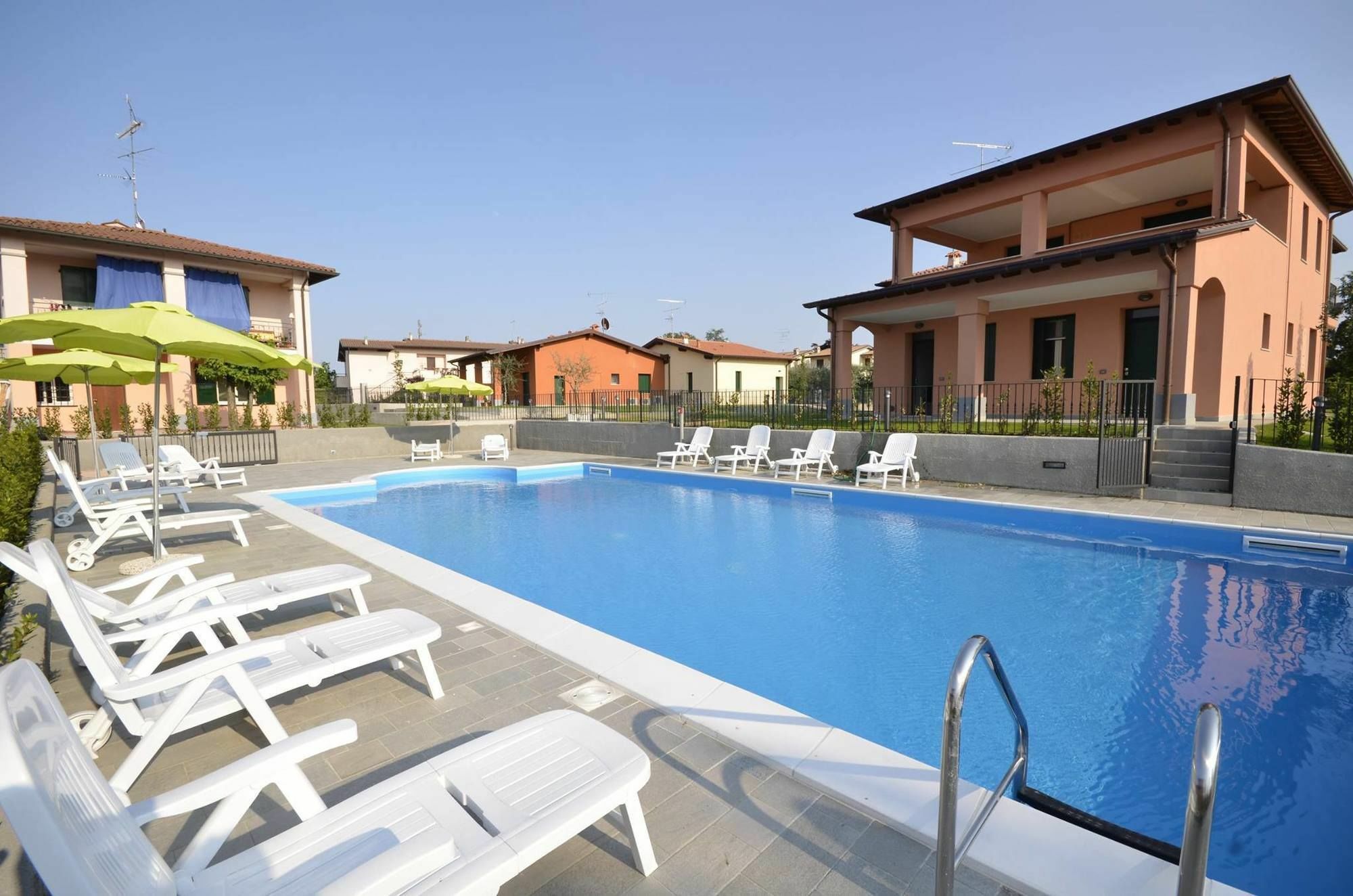 Aparthotel Barcarola Sirmione