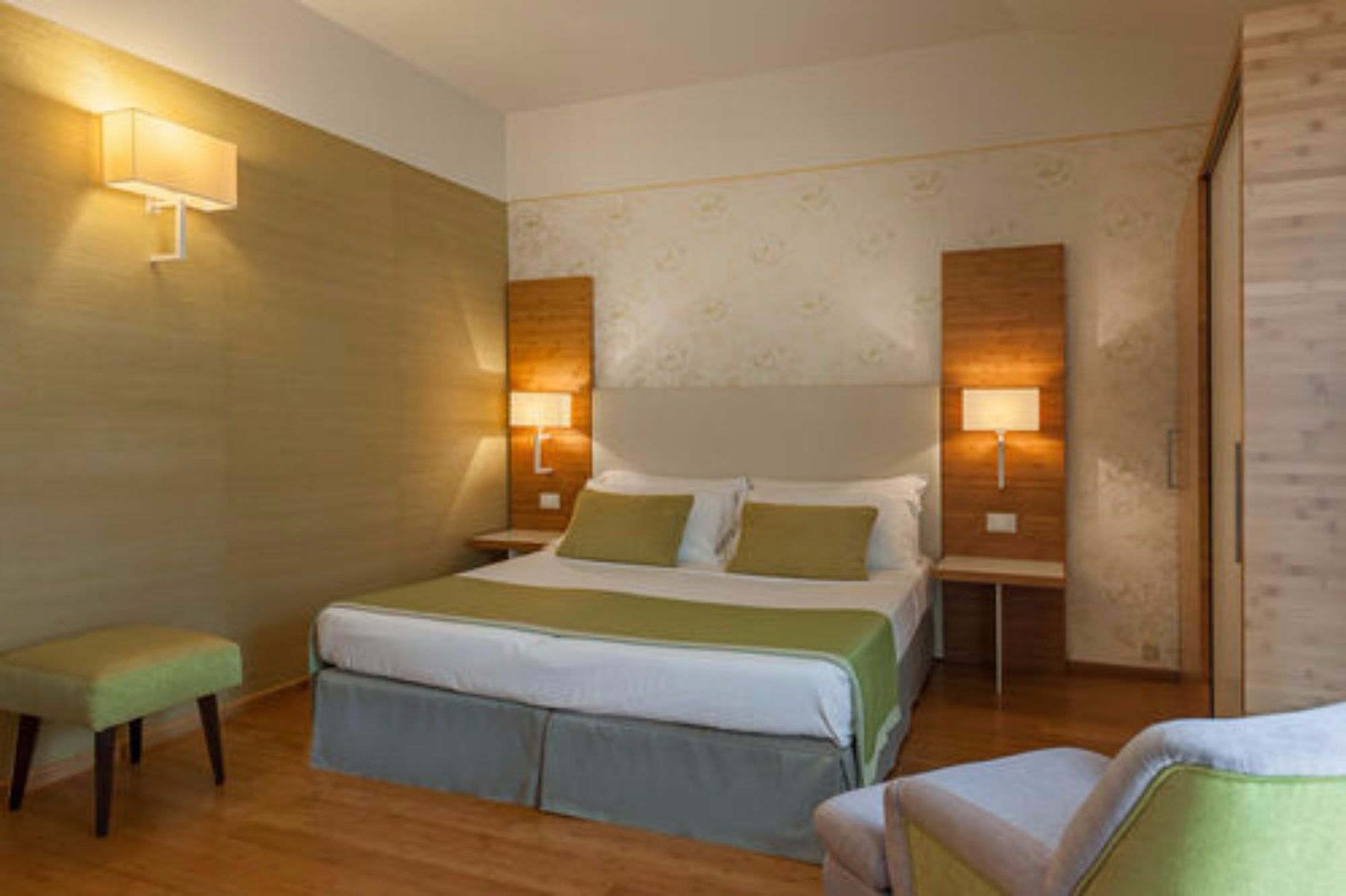 Hotel Eden