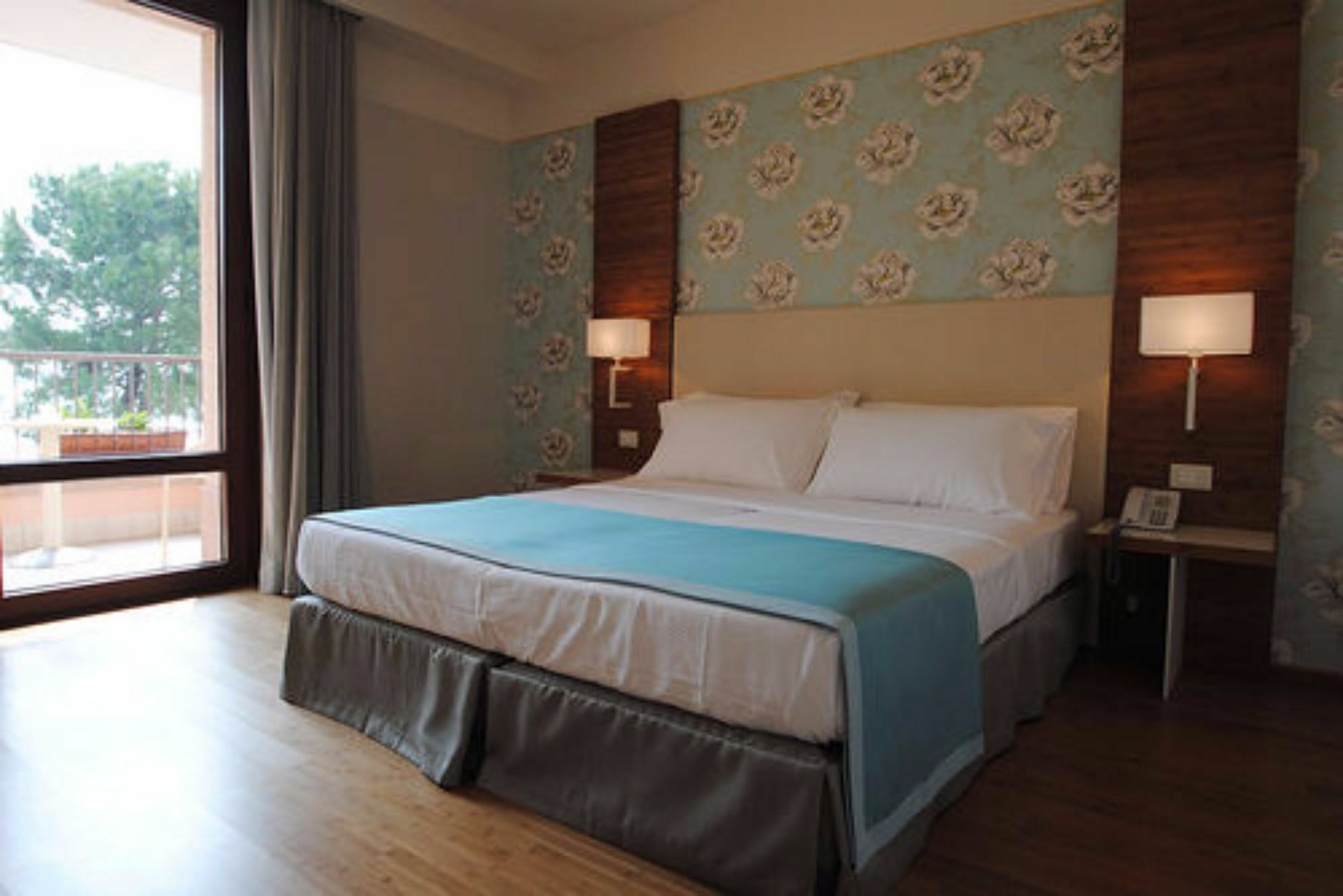 Eden Khách sạn Sirmione