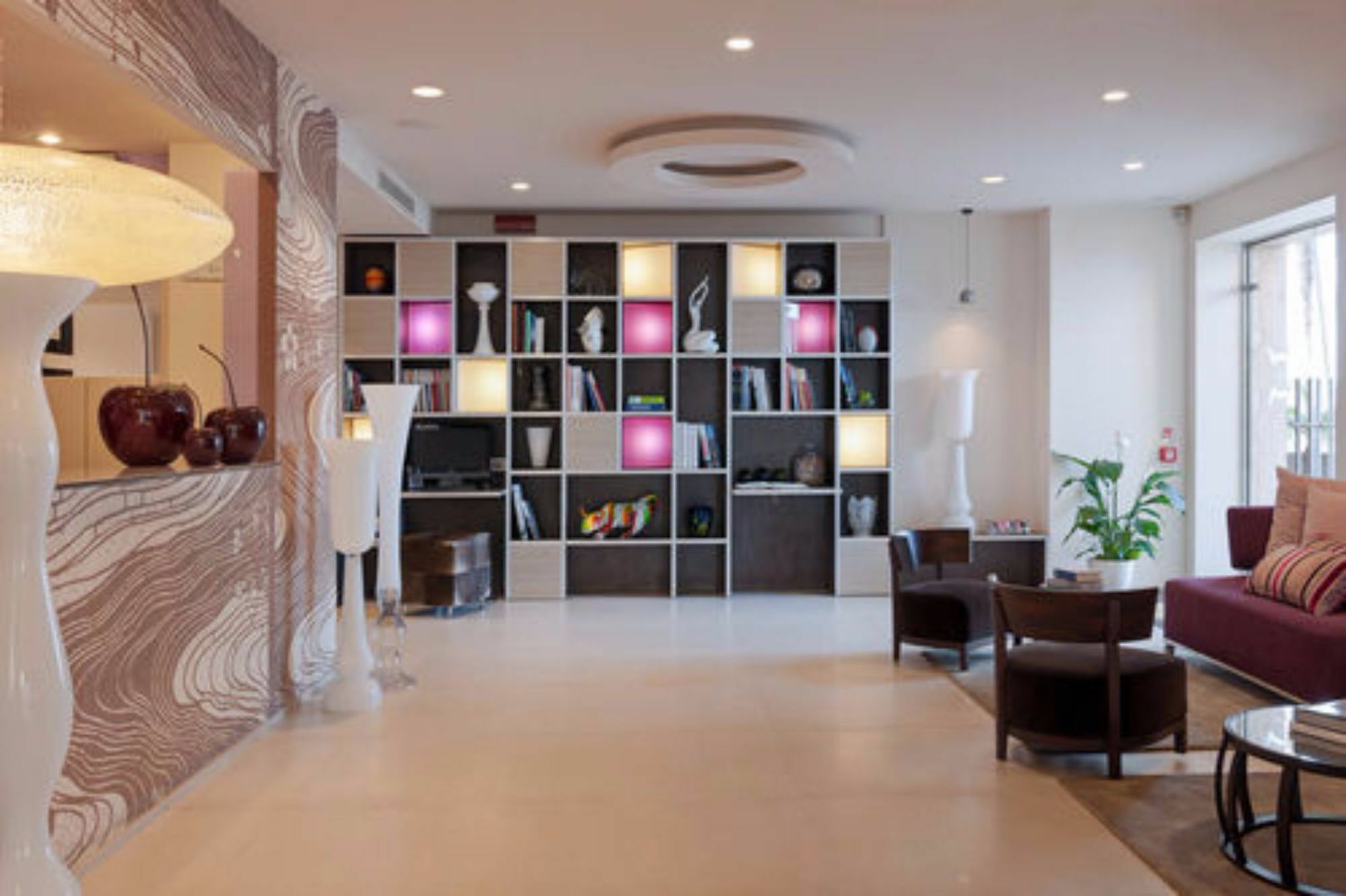 Eden Hotel