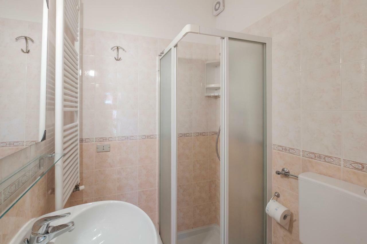 Holiday B8 Apartment Sirmione