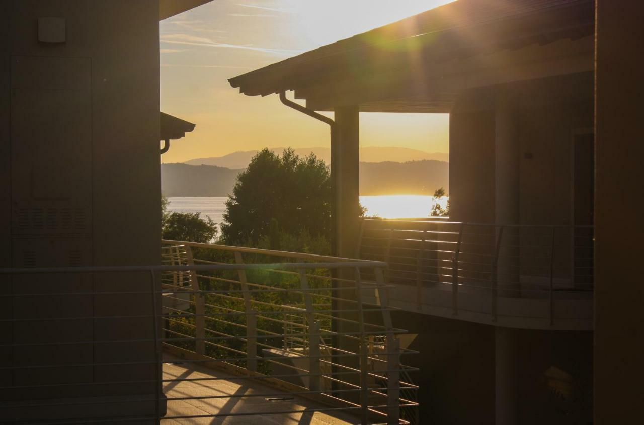 Sky Garda View Apartment Sirmione