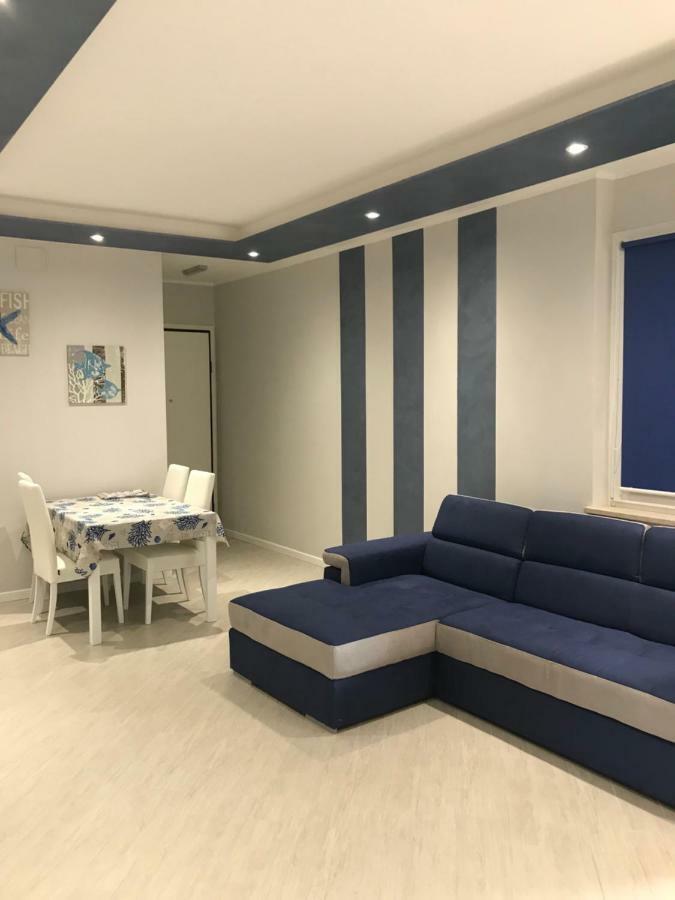 Garden Apartment *
